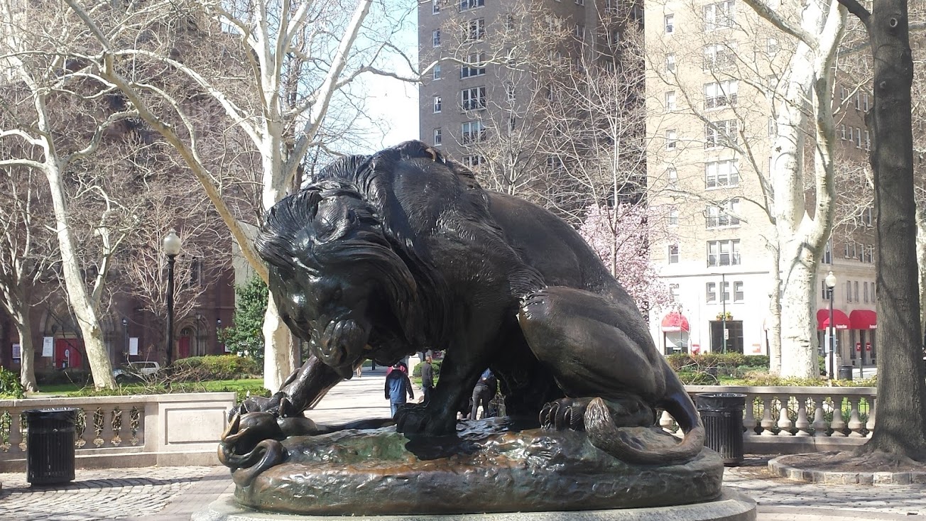 Rittenhouse Square lion statue Philadephia by Bayre